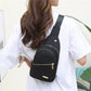 🔥 40 % DE RÉDUCTION ! 🛍️🎒Poche poitrine métal légère – Pratique avec passage pour câble 🎒🎀