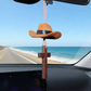 🤠 49 % DE RÉDUCTION MAINTENANT ! ✨ Chapeau de cow-boy et breloque en forme de croix pour voiture – Décoration religieuse pour voiture, métal durable et facile à clipser 🚗⛪